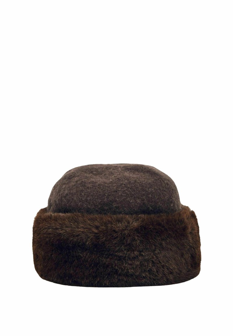 Bruine bonten hoed met een ronde bovenkant, gemaakt van viltmateriaal. Heeft een zachte, textuurachtige bontband aan de onderkant, die warmte en comfort biedt.