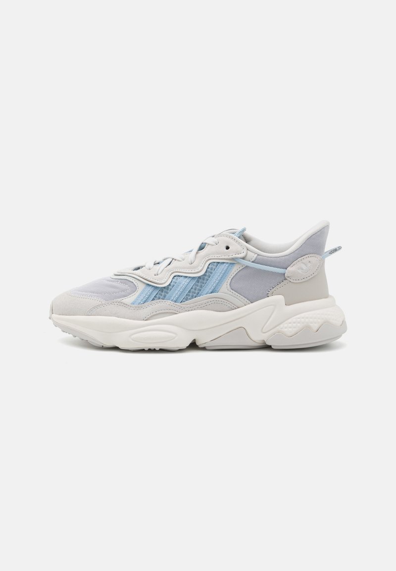 adidas Originals OZWEEGO - Joggesko - grey one/wonder blue/crystal white