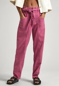 Pepe Jeans - TABBY - Sirgete säärtega teksad - english rose pink Väikepilt 1