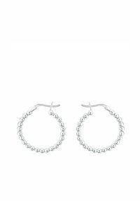 Orecchini a cerchio in argento con una fila continua di piccole perline sferiche. Il design è circolare, con una finitura lucida e una chiusura a gancio semplice.