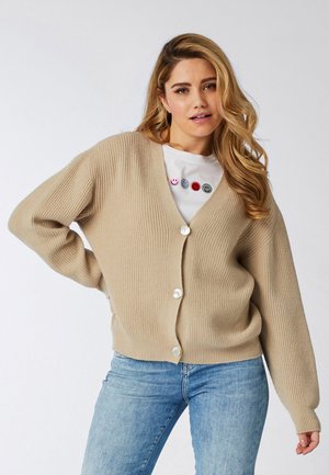 CARDIGAN MIT V-NECK - Cardigan - almond