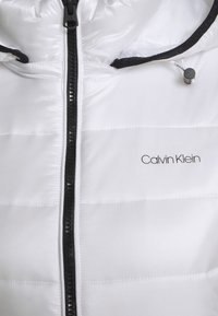 Calvin Klein Vinterkappa /-rock - off-white