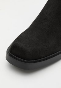 HUGO IKER - Klasszikus bokacsizmák - black