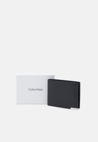 Calvin Klein MODERN PLAQUE TRIFOLD UNISEX - Wallet - black