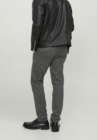 Jack & Jones Chino - black