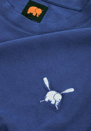 Navy blue cotton t-shirt with a round neckline, featuring a white embroidered rabbit logo and a green label with an orange elephant.