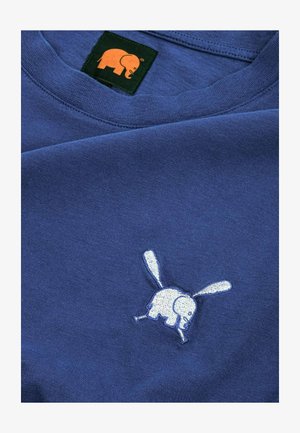 Navy blue cotton t-shirt with a round neckline, featuring a white embroidered rabbit logo and a green label with an orange elephant.