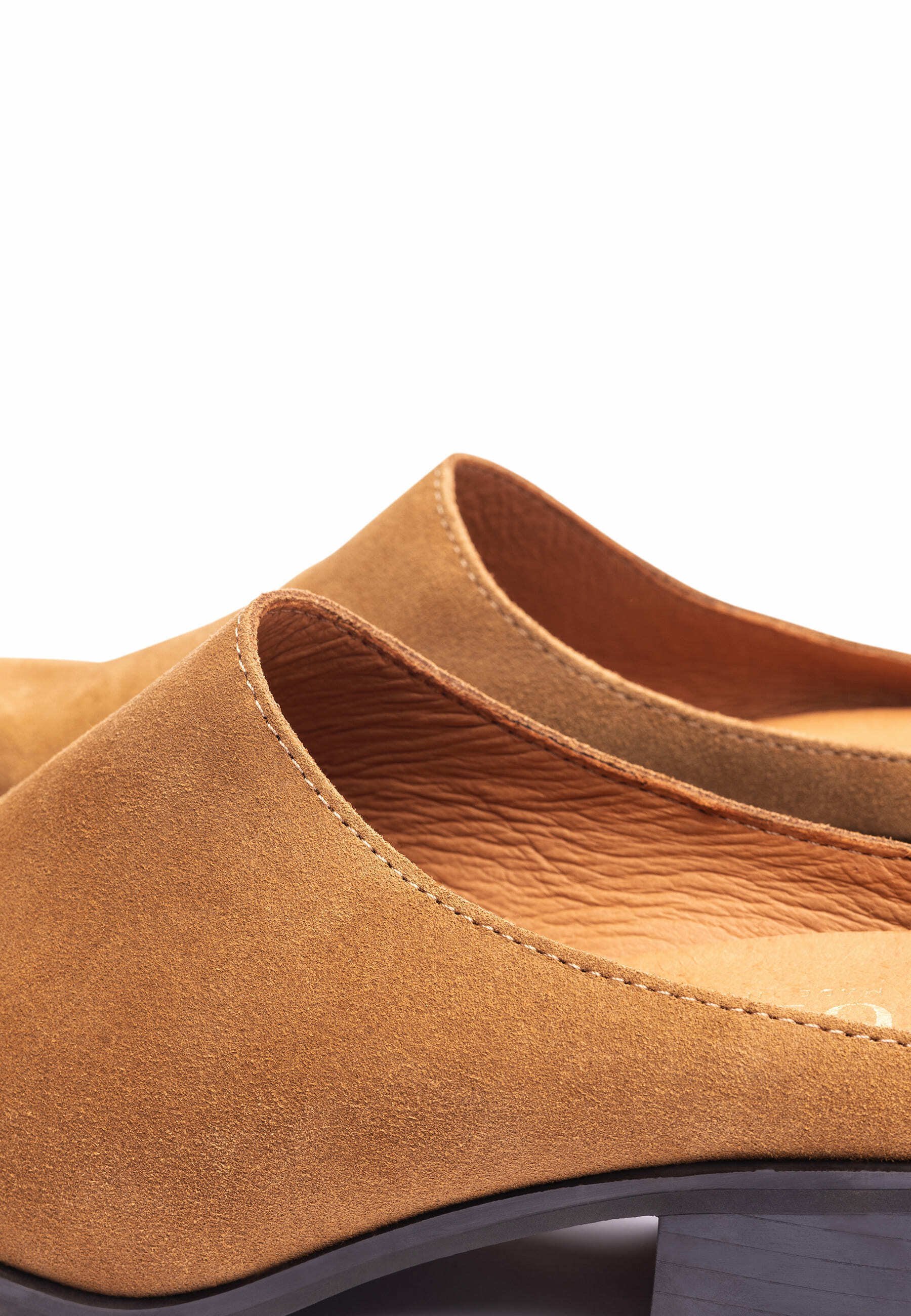 lai_tyancatmos × POINTLESS JOURNEY × Yokono LAILA - Mules de tacón - marrón - Zalando.es