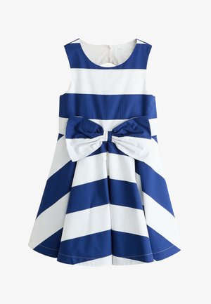 Ärmelloses Kleid mit marineblauen und weißen Streifen, großer Schleife in der Taille, rundem Ausschnitt und ausgestelltem Rock.