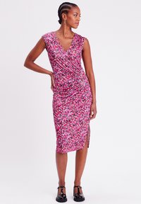 Cache Cache MIT DRAPIERUNG - Robe de jour - rouge