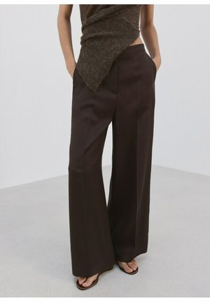 Pantalones - brown