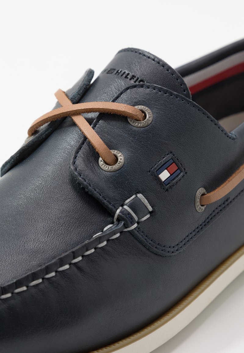 chaussures bateau femme tommy hilfiger