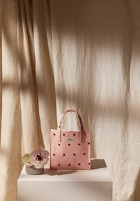 Cath Kidston SMALL - REGULAR FIT - Kézitáska - pink ladybird print