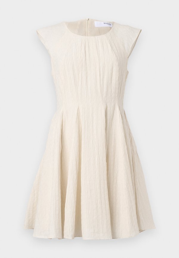 SLFMADDIE SHORT CAP SLEEVE DRESS - Day dress - birch4