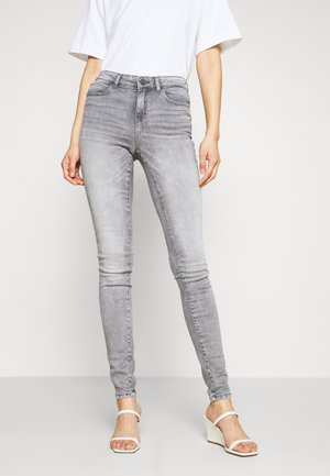 Noisy May Tall Nmlucy Dzinsy Skinny Fit Light Grey Denim Sivy Denim Zalando Sk