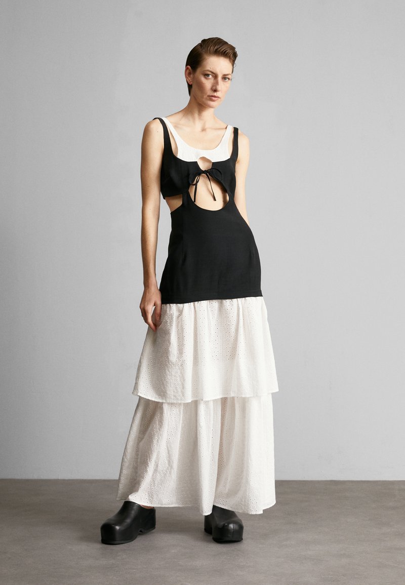 TOMMAZO RENEE RUFFLE DRESS - Ένδυση για ειδικές περιστάσεις - black