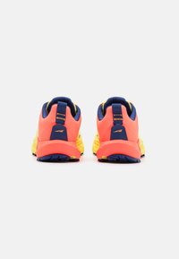 Altra TIMP 5 - Chaussures de running - coral