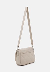 Gina Tricot Handväska - beige