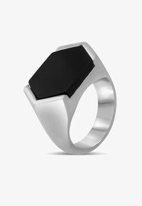 Kijelölve, silver coloured