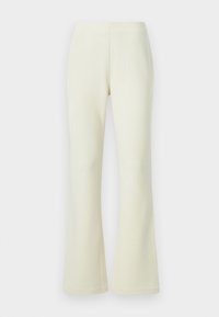 Παντελόνια με καμπάνα από απαλό ύφασμα σε ανοιχτό κρεμ χρώμα. Διαθέτουν λείο ζωνάρι και αόρατες ραφές στα πλαϊνά με καθαρό, μινιμαλιστικό σχεδιασμό.