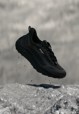 HOKA, TRANSPORT 2 GTX - Обувки за туризъм - black