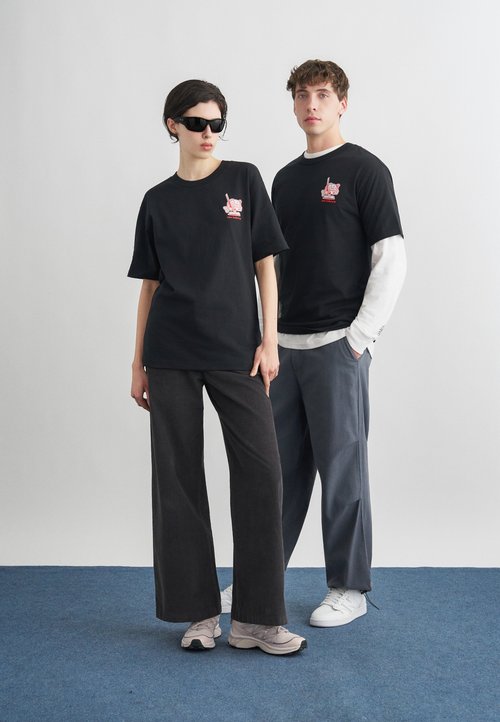 New Balance Print T-shirt - black — foto 2