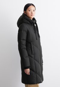 Marc O'Polo LONG NEW QUILTINGS WITH HOOD - Dūnu mētelis - black