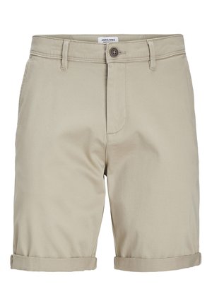 Short beige décontracté longueur genou avec passants de ceinture, fermeture par bouton et ourlets retournés.