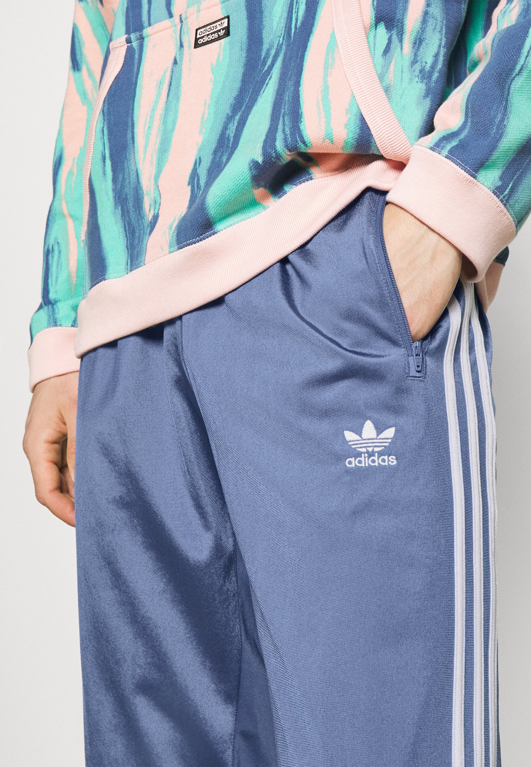 adidas firebird hose