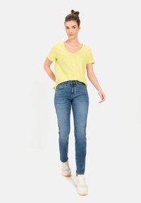 camel active V-NECK  - T-shirt basic - limoncello