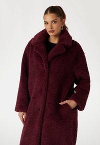 Guess Klassisk frakke - bordeaux