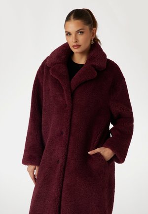 Klassisk frakke - bordeaux