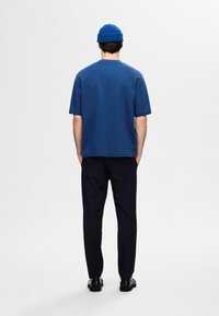 Selected Homme SLHLOOSEOSCAR O NECK  - Jednoduché tričko - limoges