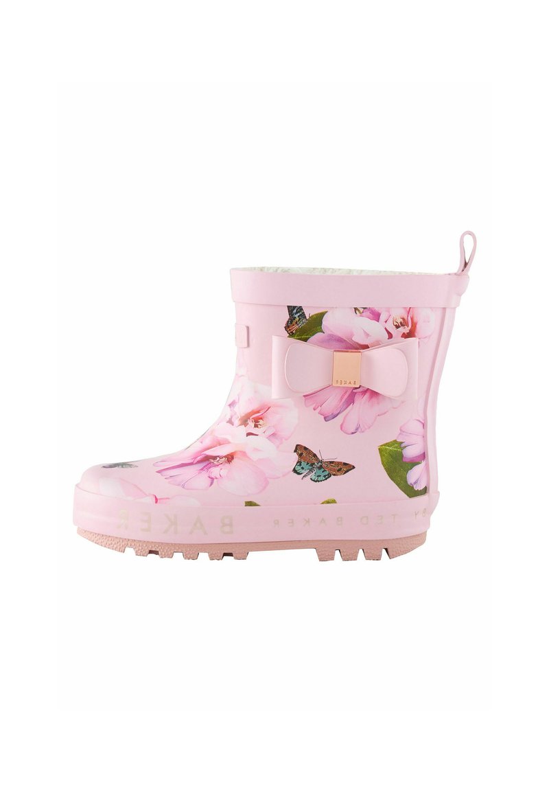 Botte de pluie en caoutchouc rose avec des motifs floraux et de papillons, un accent en nœud, une semelle texturée et un logo sur le côté. Intérieur rembourré pour le confort.