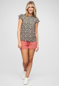 Cloud 5ive MIT KNOPFLEISTE UND BLUMEN - Blúz - black