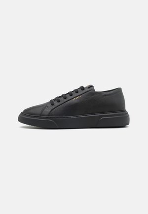 Tenisky - black