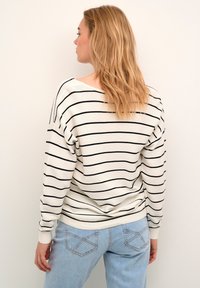 Cream CRSILLAR - Strickpullover - eggnog black stripe