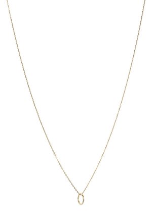 Collier délicat en chaîne d'or avec un petit pendentif ovale lisse centré en bas sur un fond blanc.