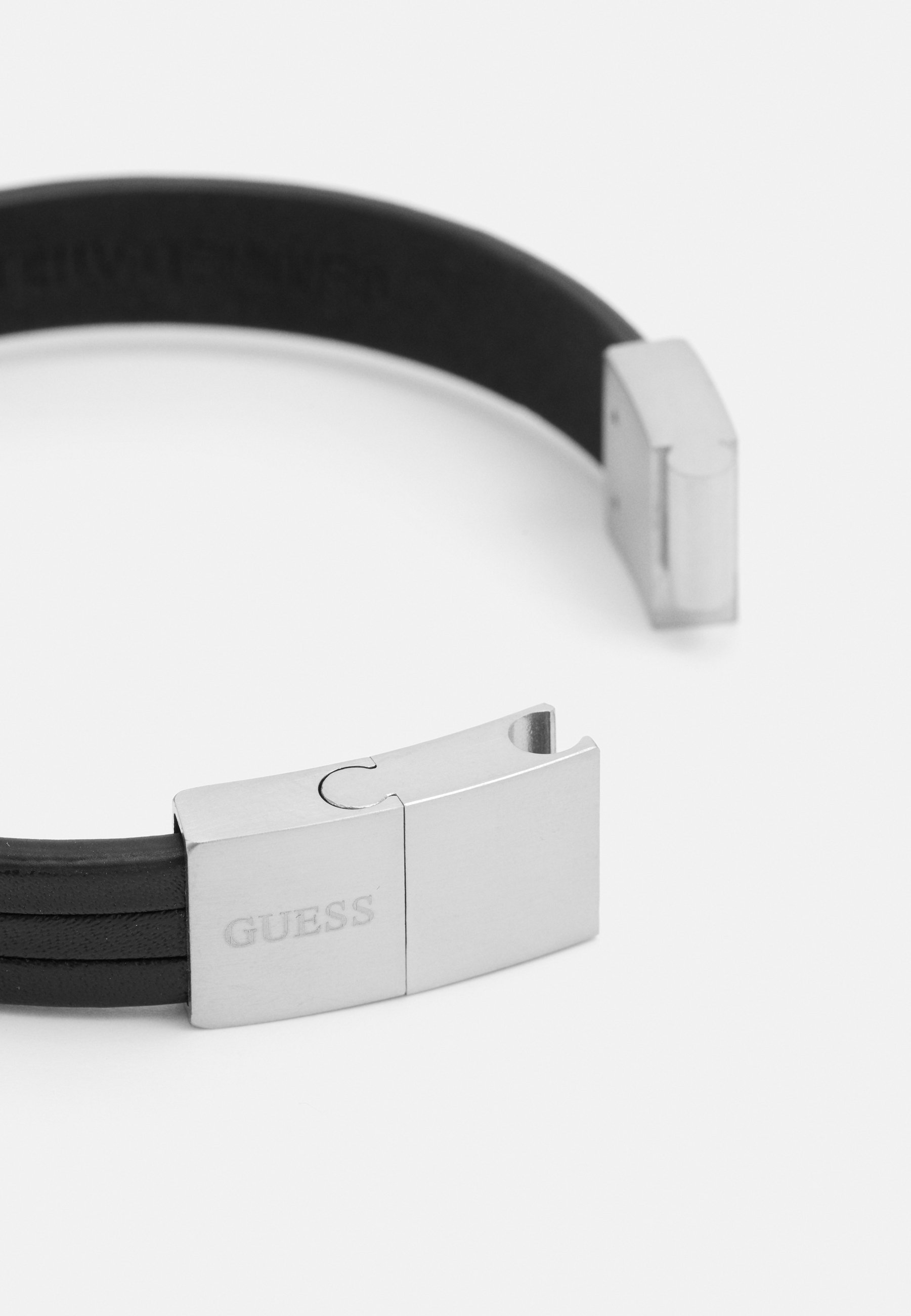 guess leather bracelet