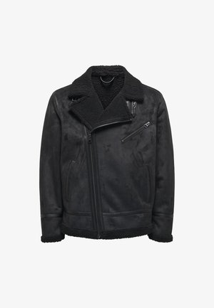 Schwarze Schafslederjacke mit einem dicken, strukturierten Kragen. Verfügt über einen diagonalen Frontreißverschluss, seitliche Taschen und eine zusätzliche Reißverschlusstasche auf der Brust.