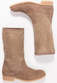 Mis Pepas Kozaki
