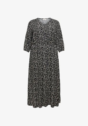 ONLY Carmakoma, Robe longue - black