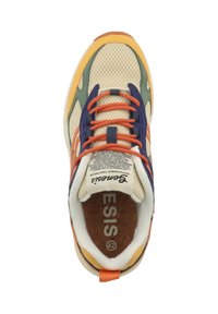 Multicolored sneaker featuring a beige mesh upper with green, navy, and orange accents, cork insole, and orange laces. Size 42.