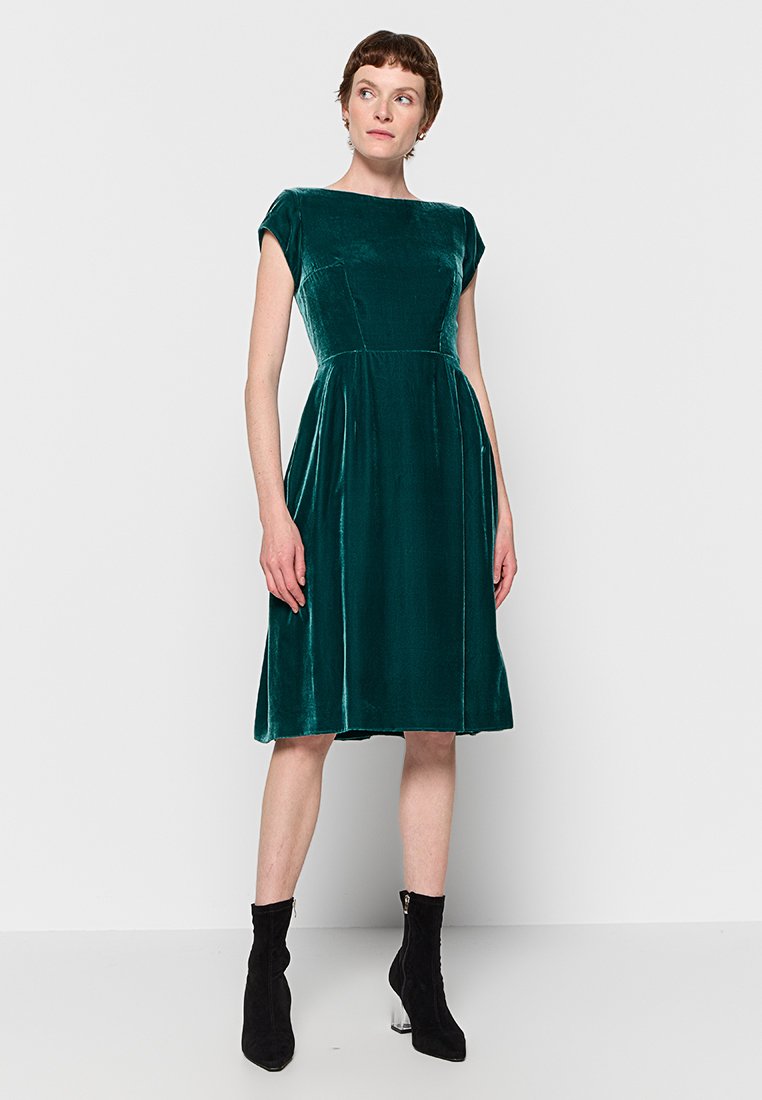 ASPESI Jurk groen ASPESI Jurk groen