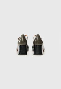 Chie Mihara MOIMA - Ballet pumps - sucre/sucre asfalto/sucre cielo