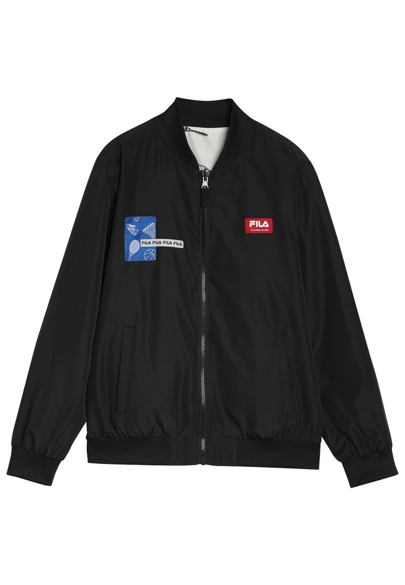 Veste bomber noire en tissu lisse avec fermeture zippée, poignets côtelés, deux poches latérales et patches de logo rouge et bleu.