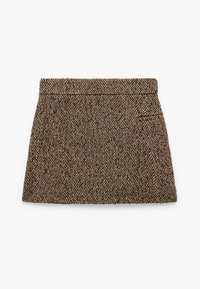 Ruskea sahalaitakuosisukkanen, jossa on litteä vyötärö, poimutettu malli ja sivutasku. Valmistettu teksturoidusta kankaasta.