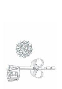 Hõbedased kõrvarõngad, millel on klastridisain, mille keskel on mitmed selged ümmargused kivid, mida ümbritsevad väikesed helmed täiendava detailina.