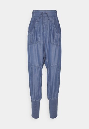 KAREN PANT - Trousers - medium blue denim