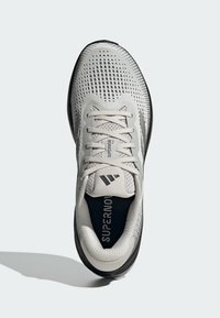 adidas Performance SUPERNOVA RISE - Hardloopschoenen voor op de weg - grey one iron metallic grey five